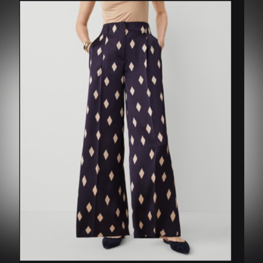 NWT-Ann Taylor Geo Pleated Wide-Leg Pant